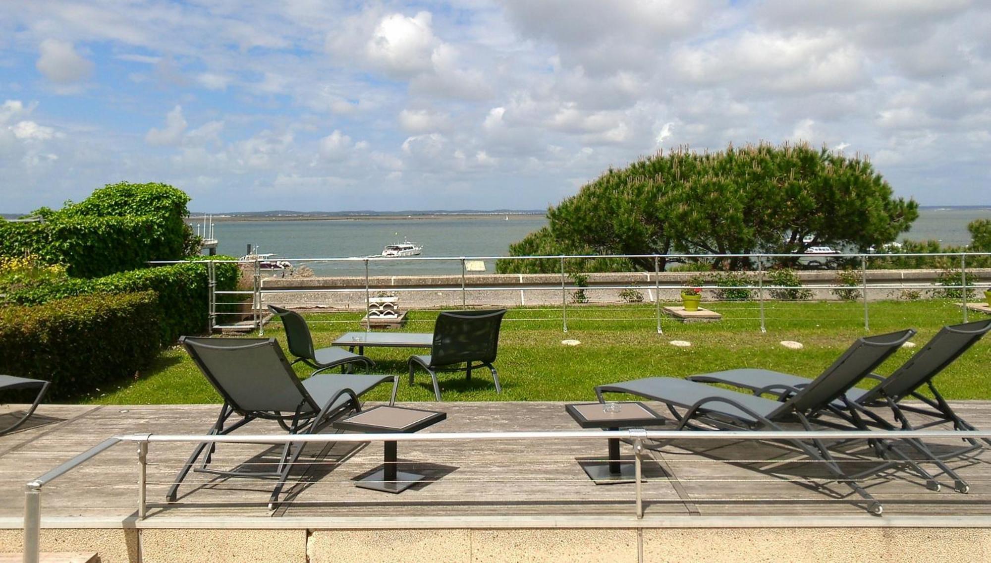Chambre Double Supérieure avec Terrasse - Vue sur Mer